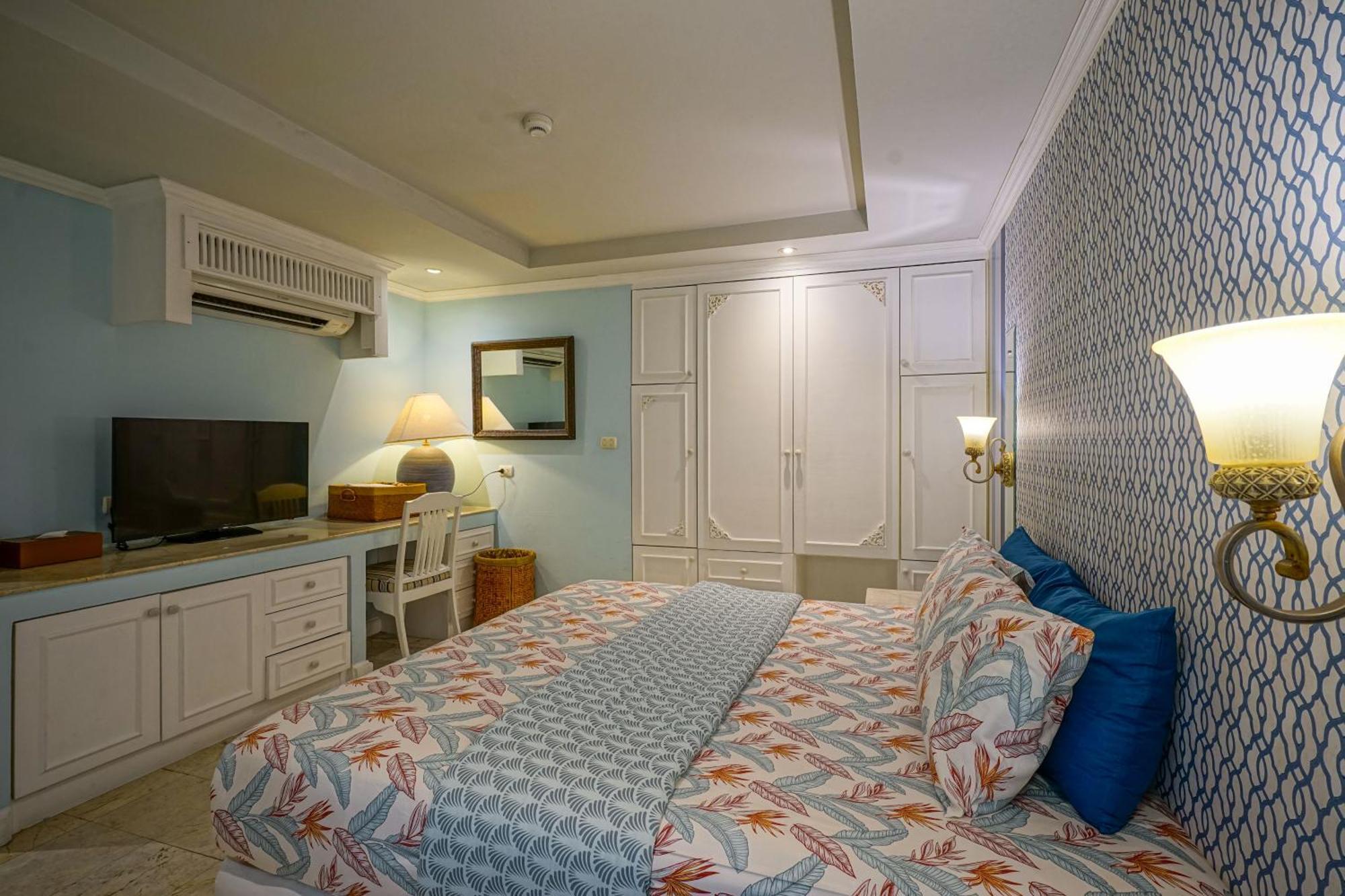 At Pingnakorn Nimman Hotel Чиангмай Экстерьер фото
