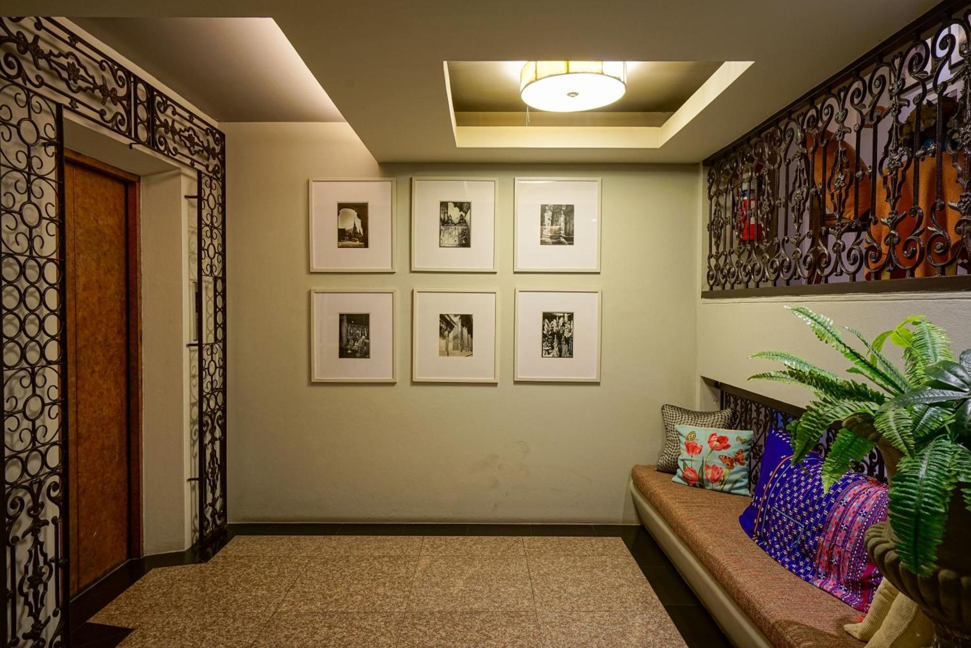 At Pingnakorn Nimman Hotel Чиангмай Экстерьер фото